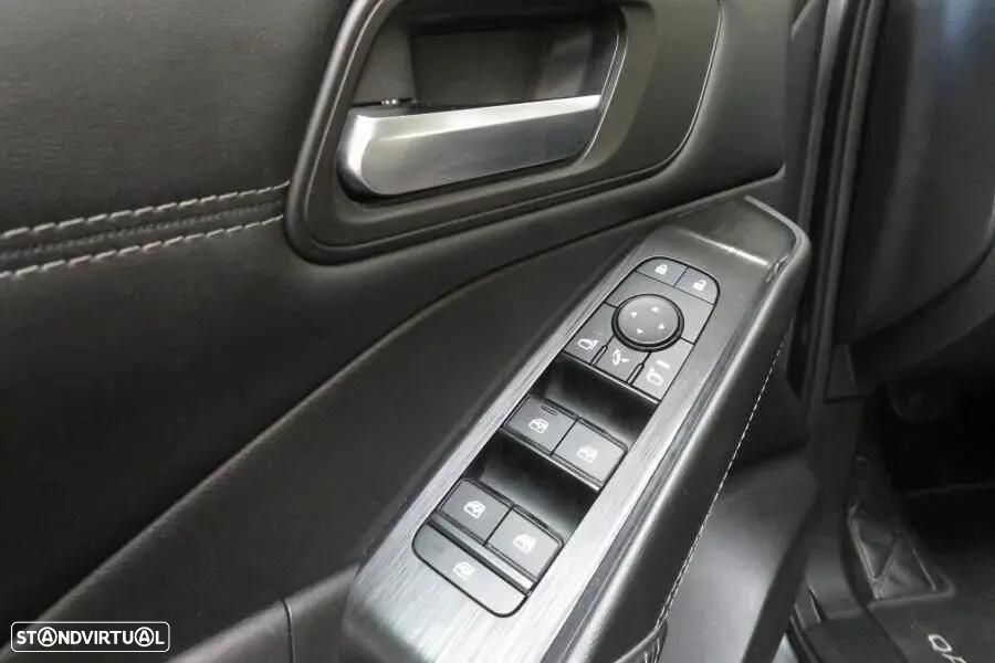 Nissan Qashqai 1.3 DIG-T N-Connecta LED Xtronic — fotografia 19