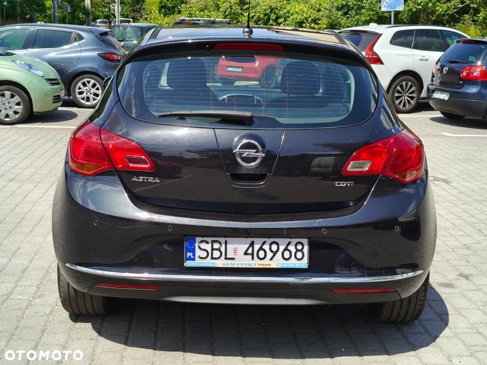 Opel Astra 1.7 CDTI Cosmo - 12