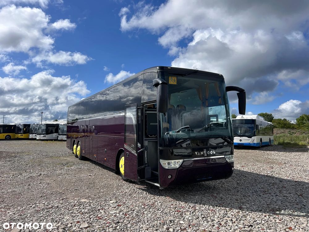 Van Hool TX 17 - 15