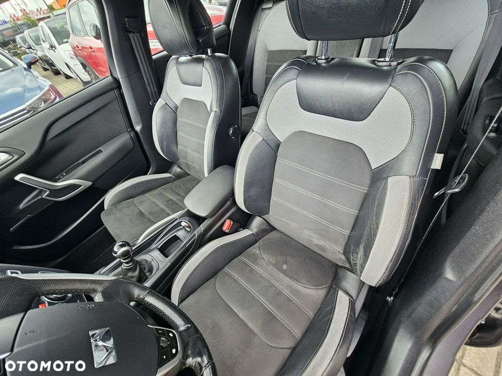 DS Automobiles DS 4 Crossback - 12