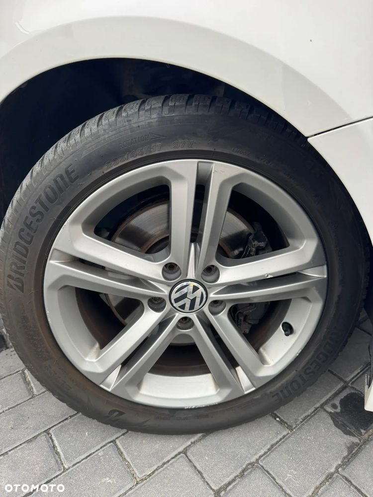 Volkswagen Passat 2.0 TDI DPF DSG 4Motion R-Line Edition Plus - 27