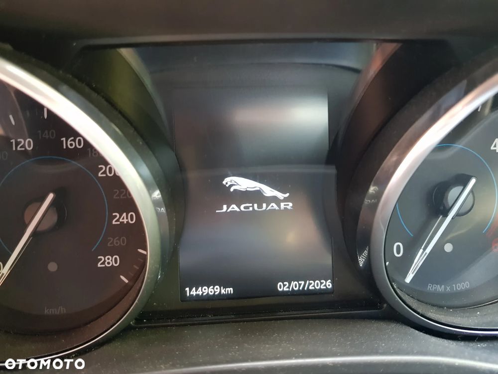 Jaguar F-Pace 3.0 TDV6 AWD R-Sport - 10