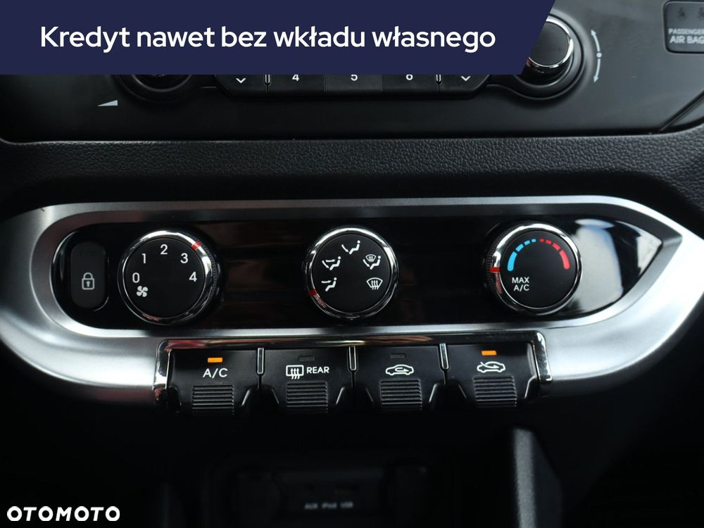 Kia Rio - 15