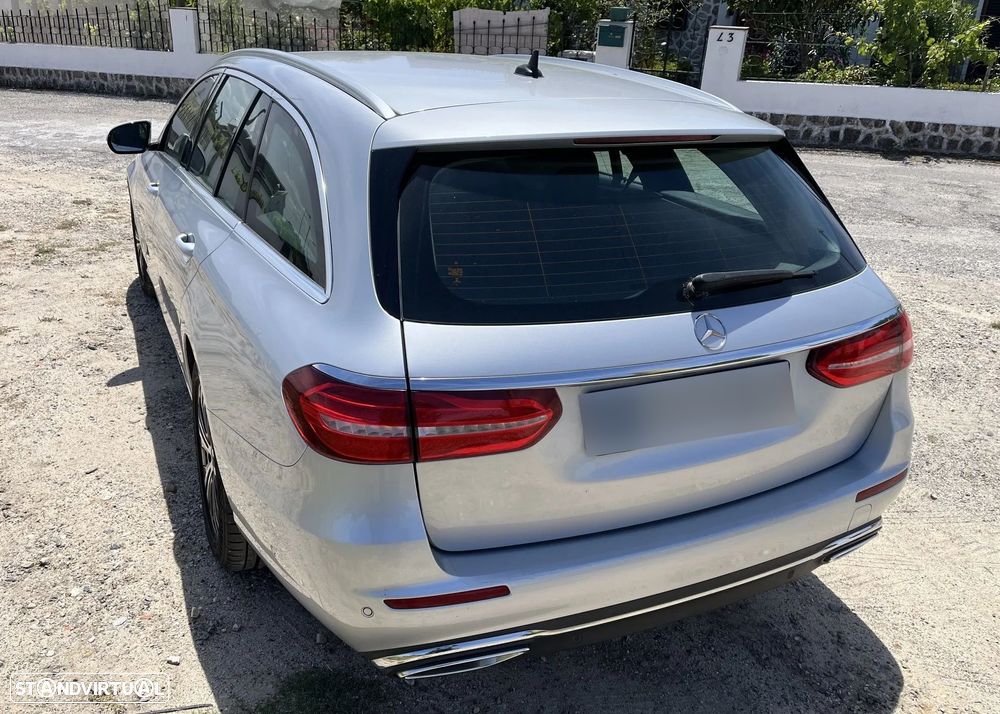 Mercedes-Benz E 220 d 4Matic 9G-TRONIC Avantgarde - 4