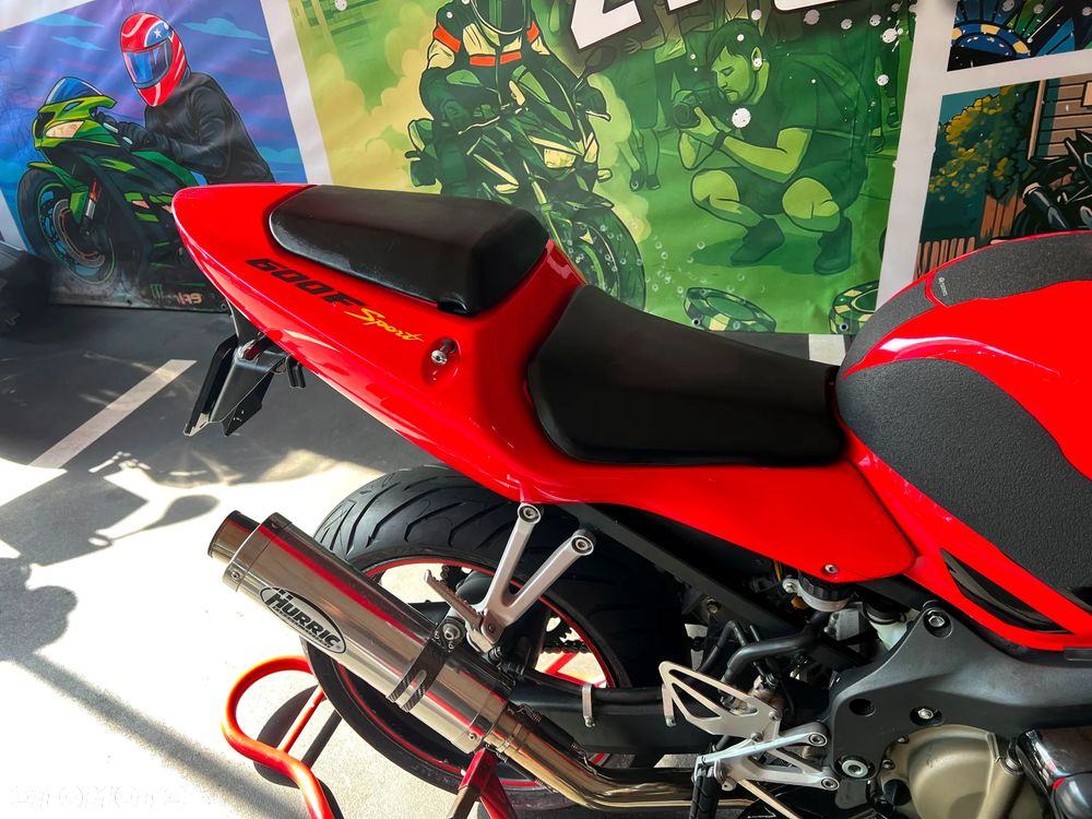 Honda CBR - 9