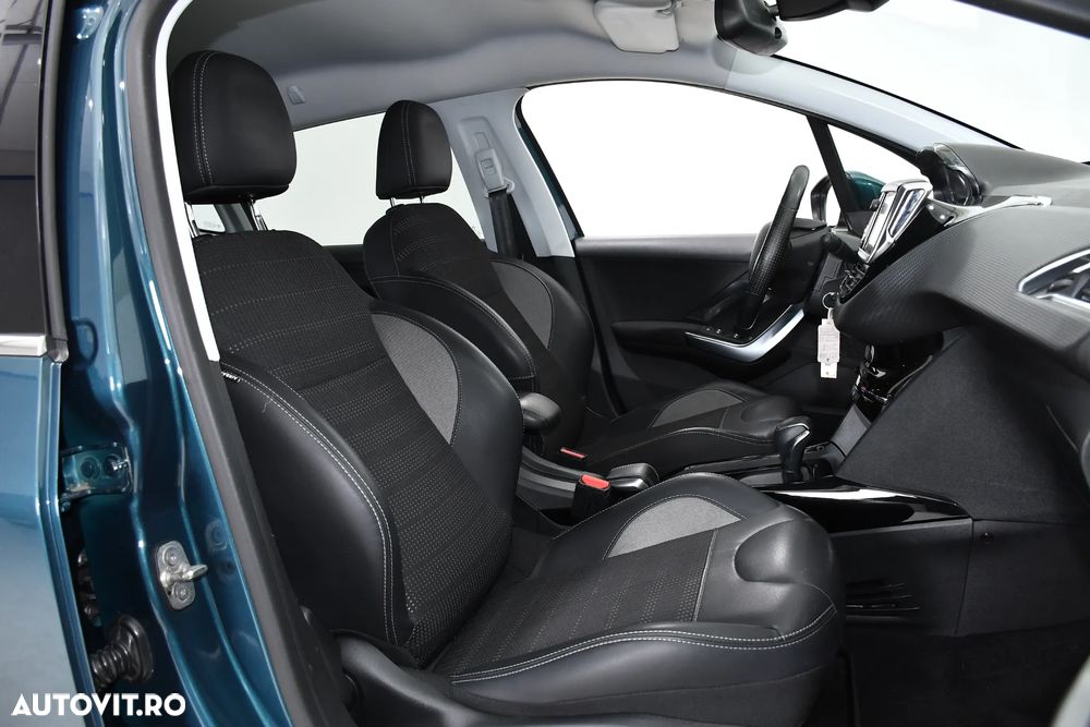 Peugeot 2008 PureTech 110 GPF Stop&Start EAT6 Crossway - 5