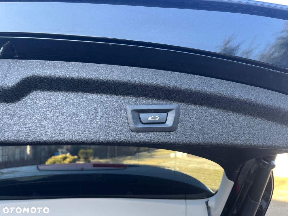 BMW X2 sDrive18d Advantage - 10