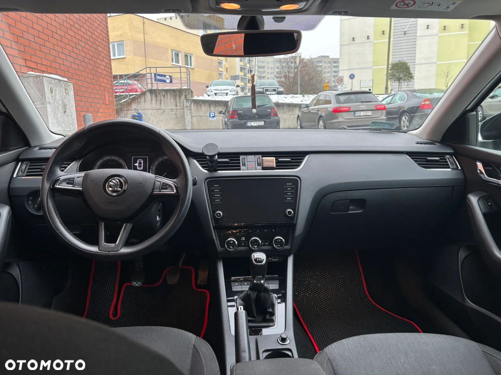 Skoda Octavia 1.5 TSI ACT Style - 16