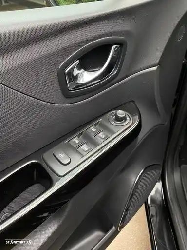 Renault Captur ENERGY TCe 90 S&S Luxe - 19