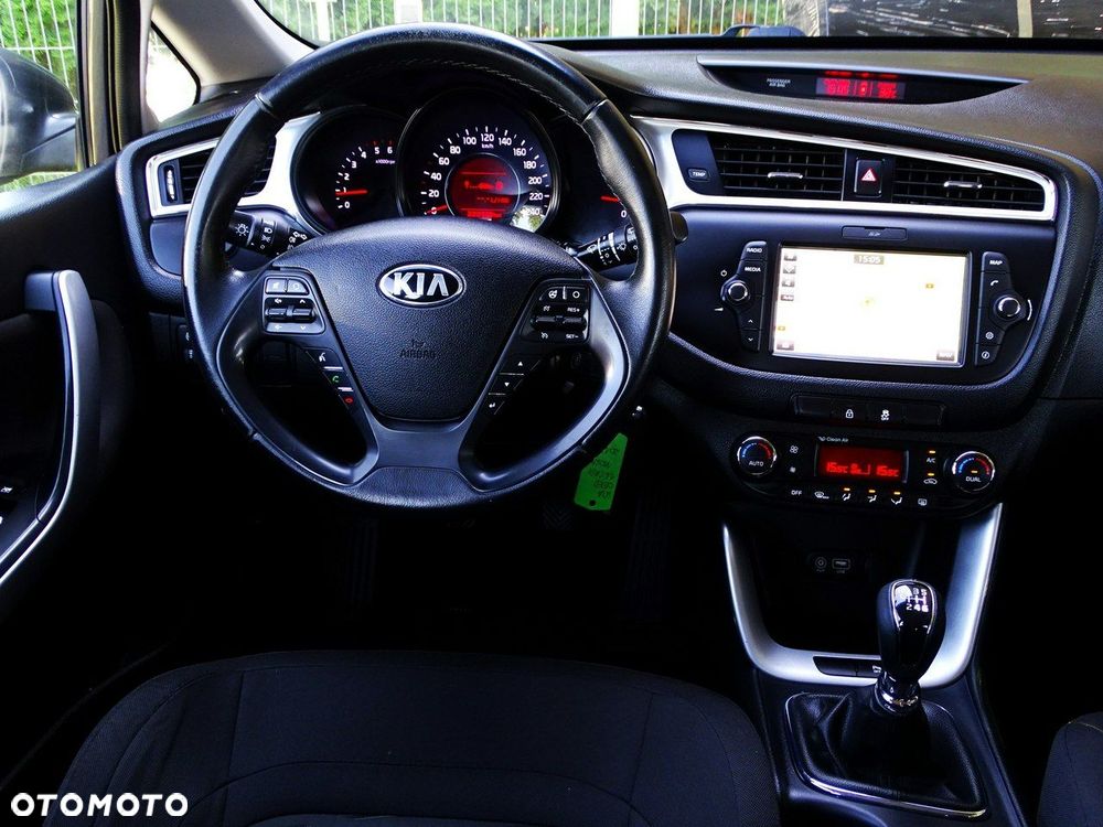 Kia Ceed - 20