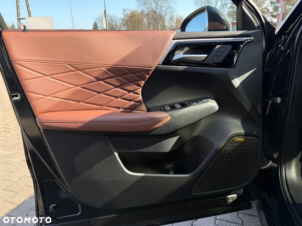 Mitsubishi Outlander Instyle Plus - 11