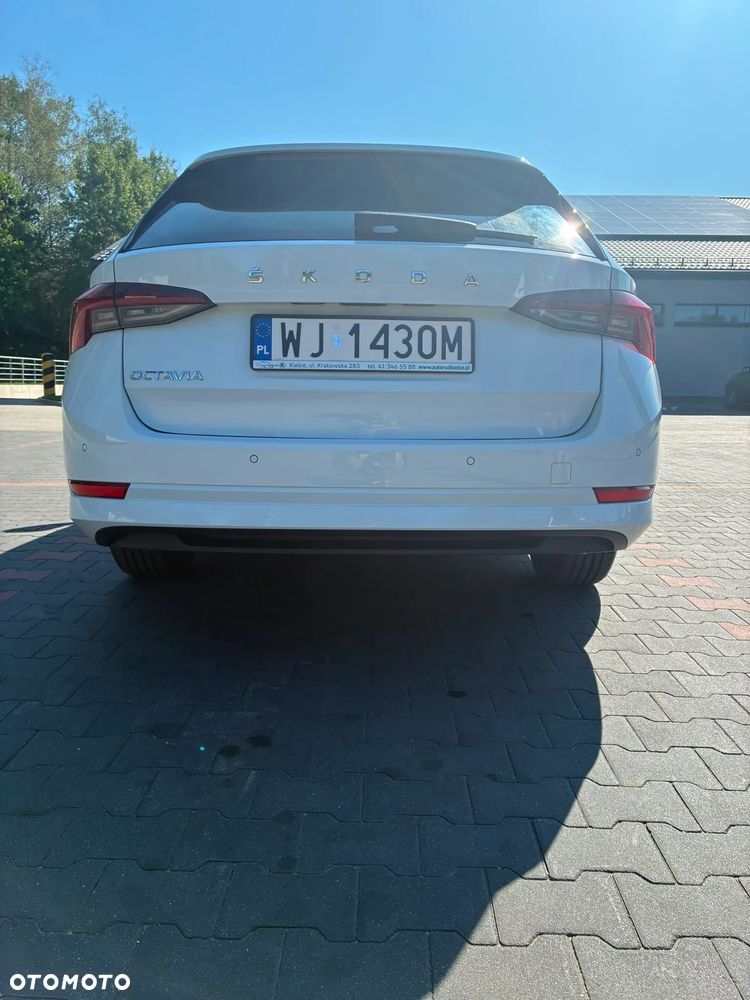 Skoda Octavia 1.5 TSI ACT Ambition - 9
