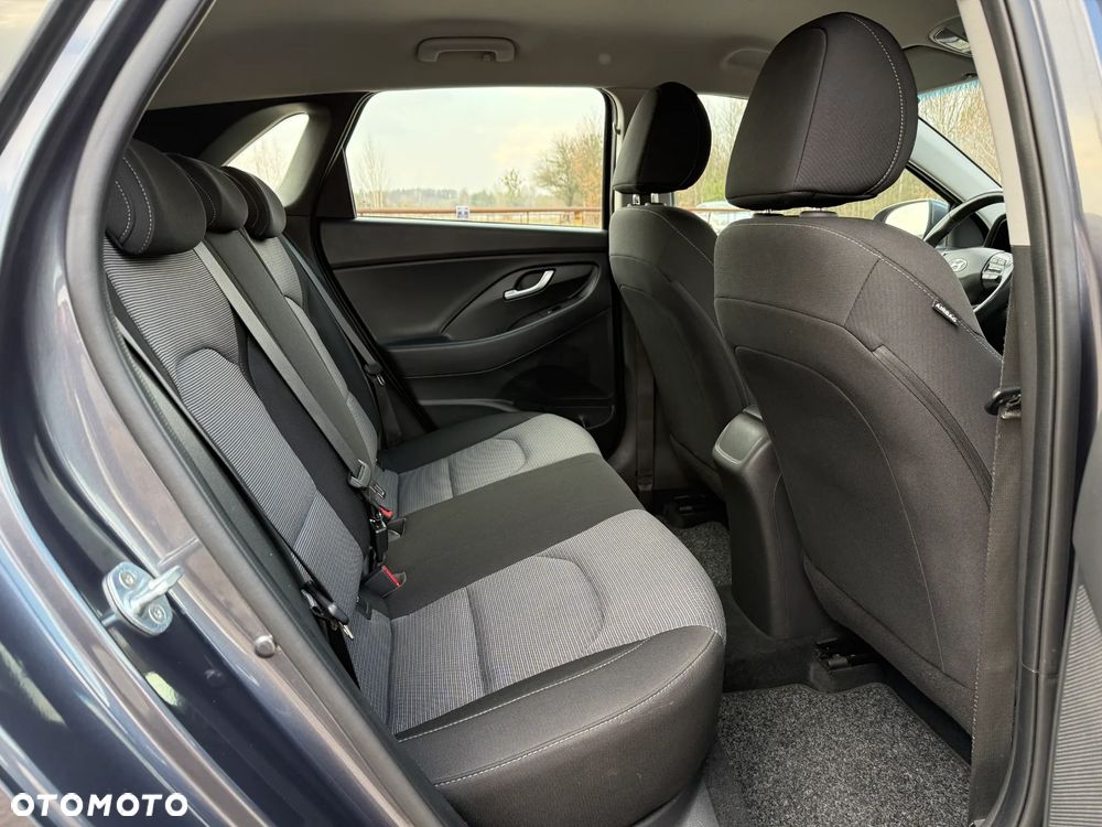 Hyundai i30 1.4 T-GDI DCT Premium - 23