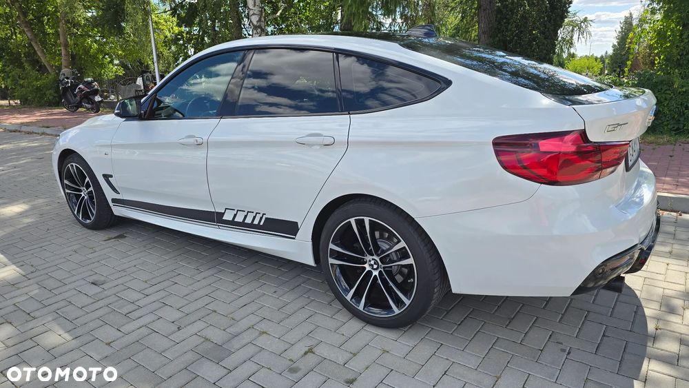 BMW 3GT 318d M Sport - 37