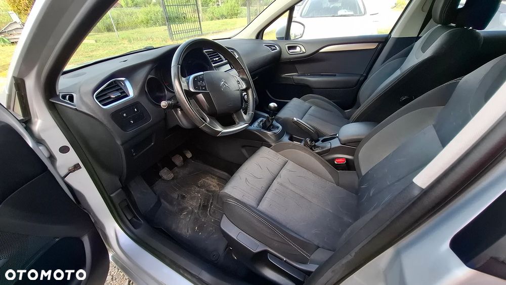 Citroën C4 VTi 95 Selection - 17