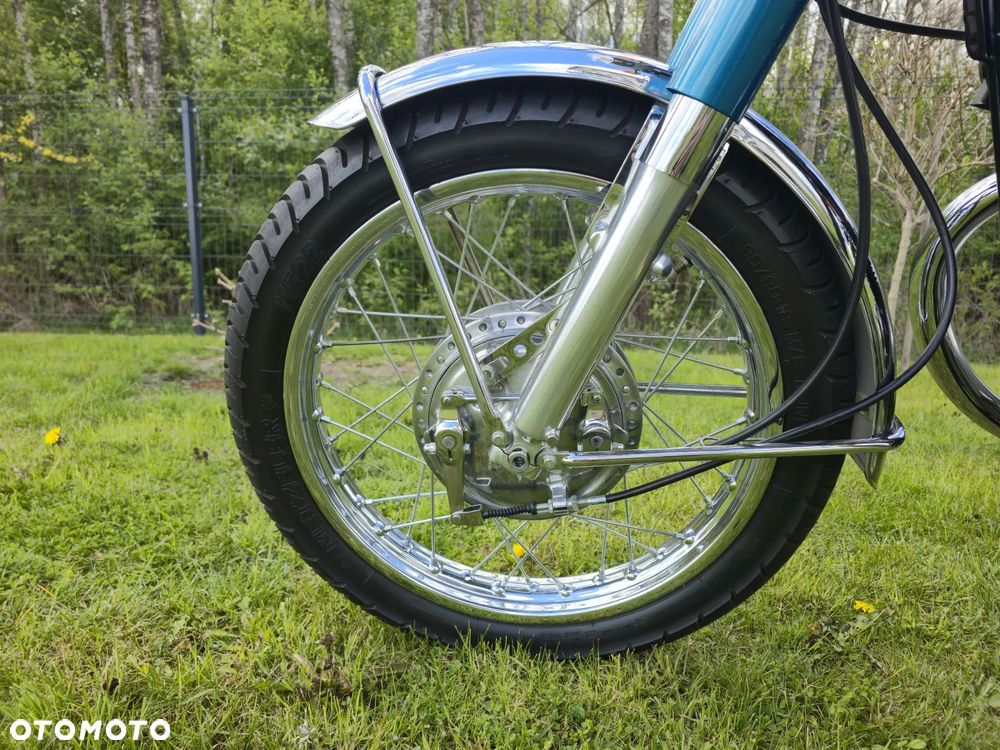 Honda CB - 8