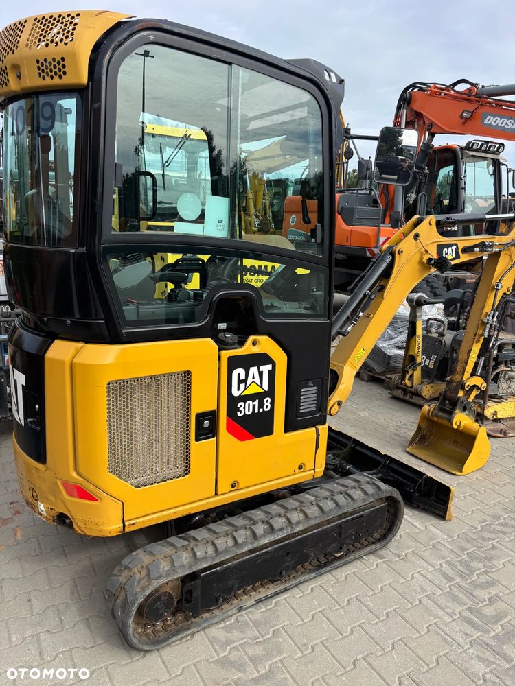 Caterpillar 301.8 - 3