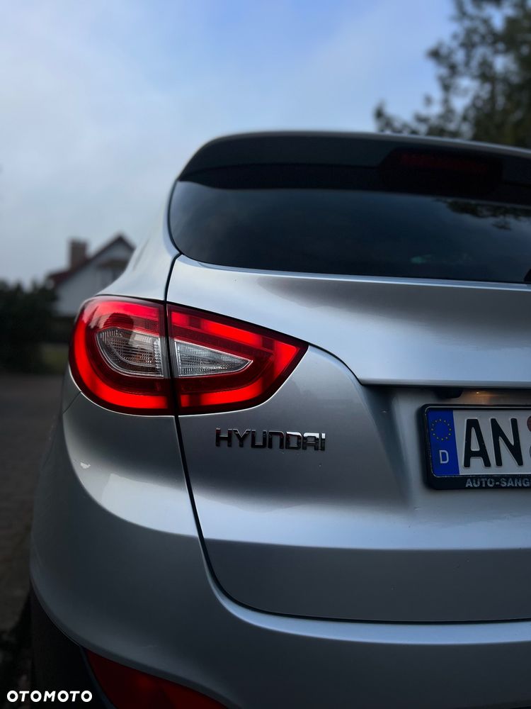 Hyundai ix35 2.0 CRDi 4WD Automatik Premium - 14