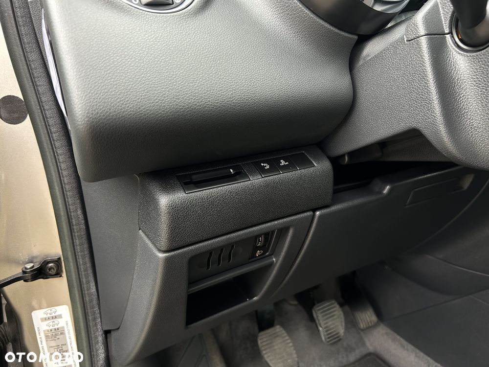 Peugeot 3008 - 16
