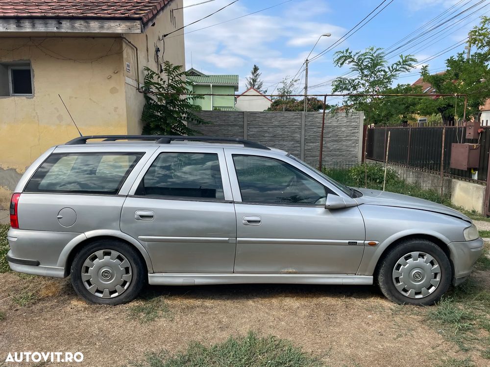 Opel Vectra 1.8i 16V Comfort - 2