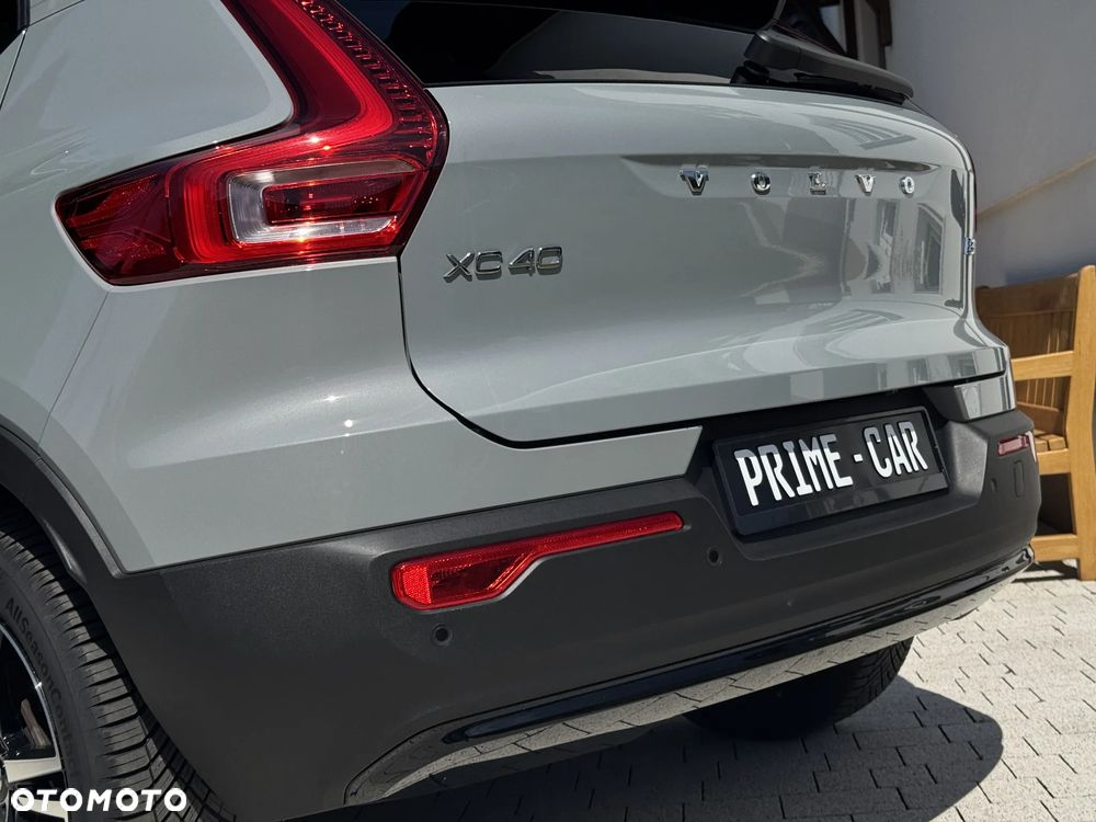 Volvo XC 40 B3 B DKG Plus Dark - 7