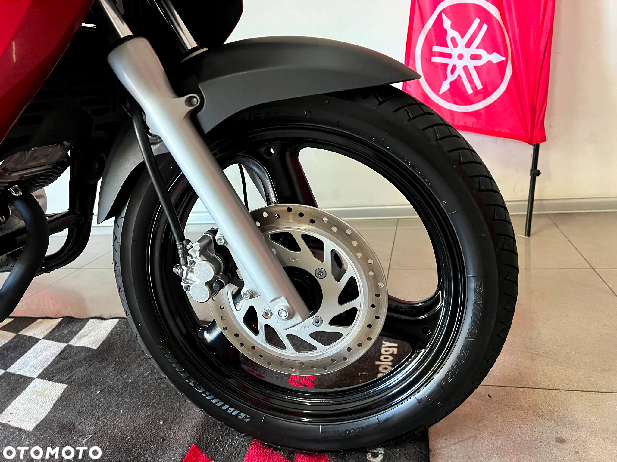 Honda XL - 25