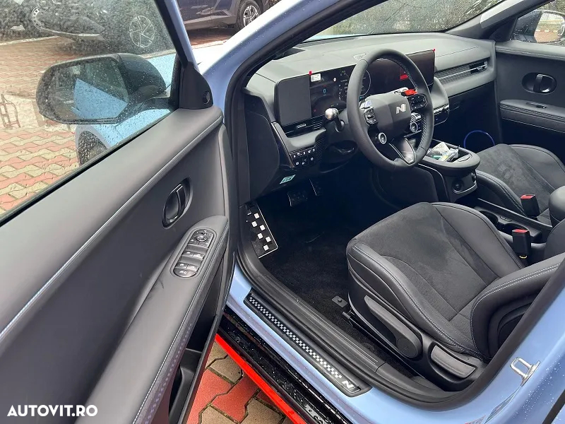 Hyundai IONIQ - 6