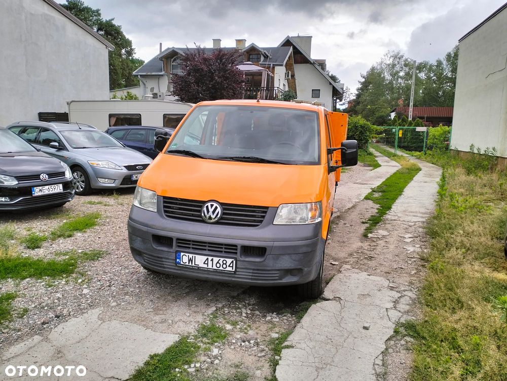 Volkswagen Transporter T5 - 2