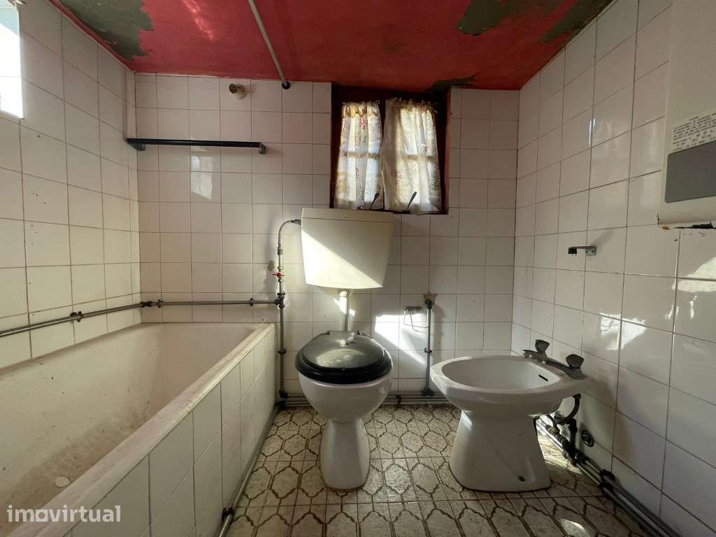 MORADIA P/ RECONSTRUÇÃO - MURTOSA - Grande imagem: 5/24