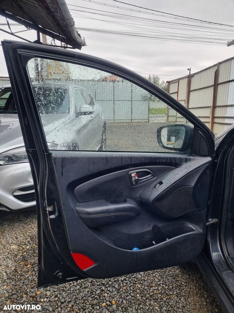 Usa Stanga Fata Hyundai IX35 2010 - 2019 SUV 4 Usi Black Pearl 1K (1350) - 2