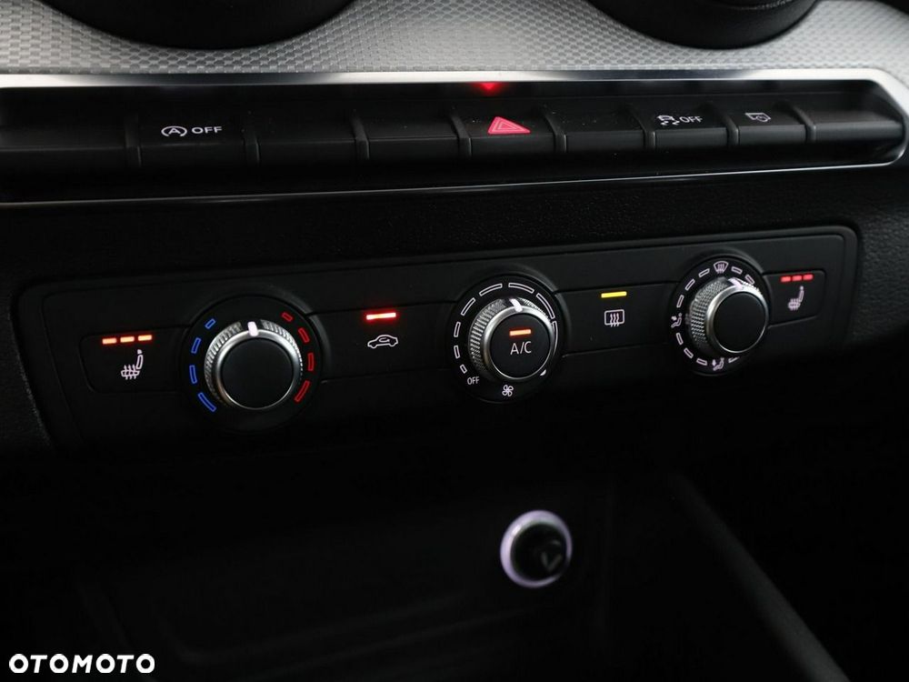 Audi Q2 2.0 TDI Quattro S tronic design - 26