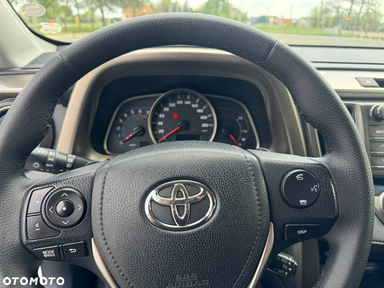 Toyota RAV4 2.2 D-CAT Premium - 9