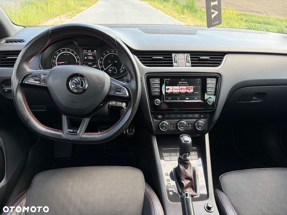 Skoda Octavia 2.0 TDI RS DSG - 36