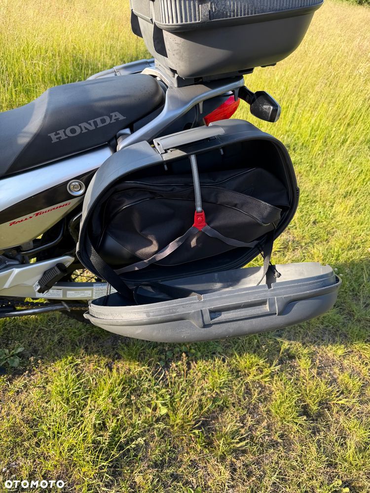 Honda Transalp - 8