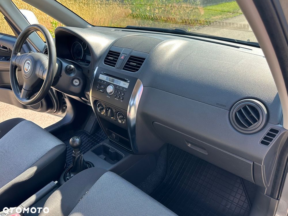 Fiat Sedici 1.6 16V 4x2 Fresh - 17