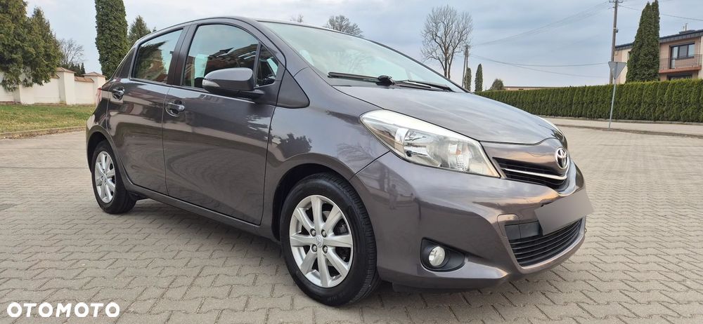 Toyota Yaris 1.33 VVT-i Comfort - 10