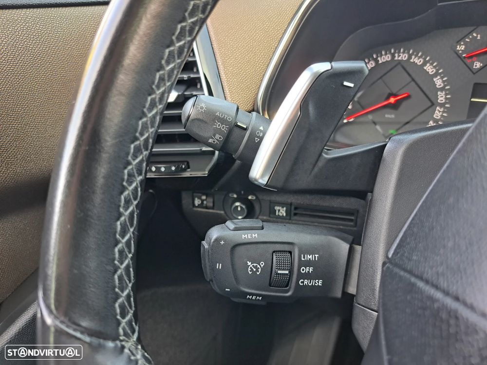 DS DS7 Crossback 1.5 BlueHDi Be Chic EAT8 - 18