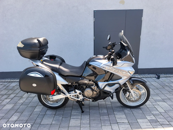 Honda XL