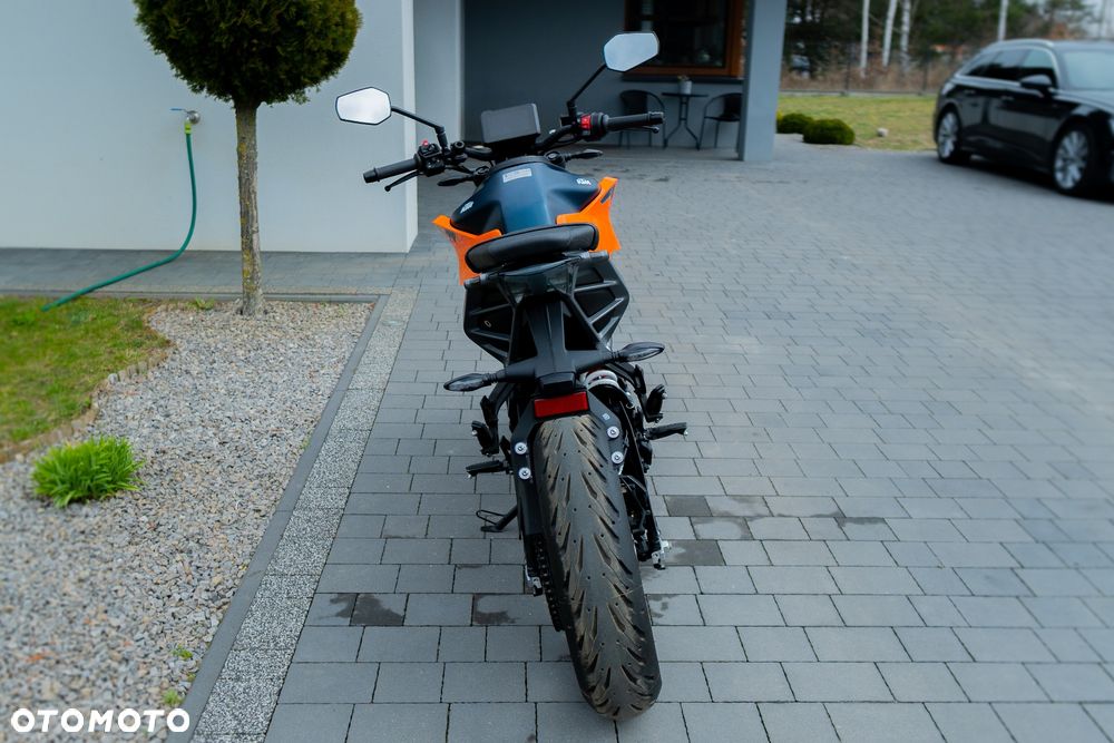 KTM Duke - 4