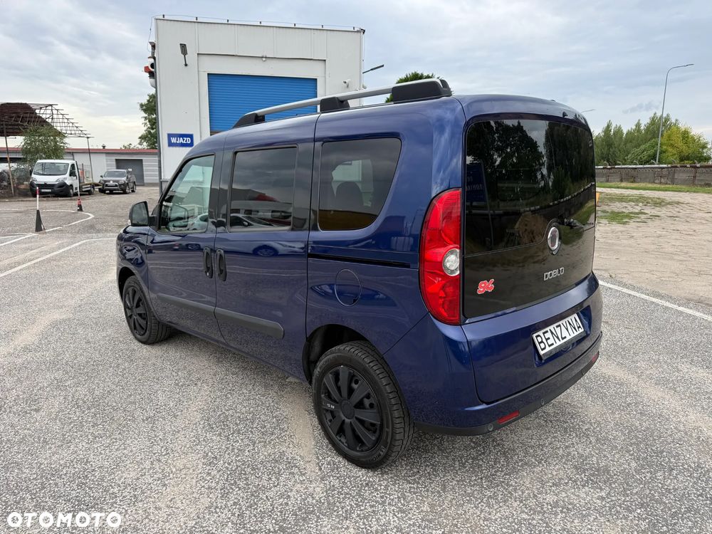 Fiat Doblo 1.4 T-Jet 16V Lounge - 29