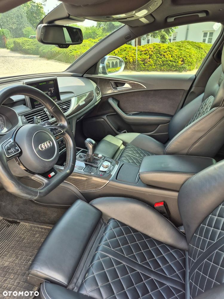 Audi S6 Limousine - 14
