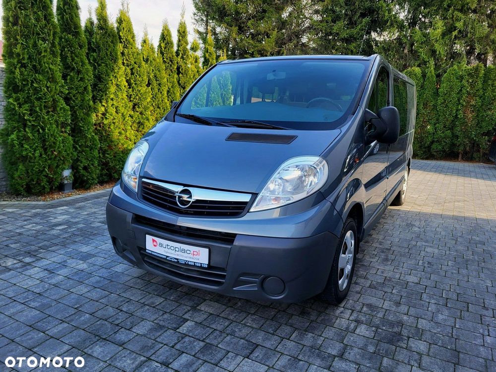 Opel Vivaro - 2