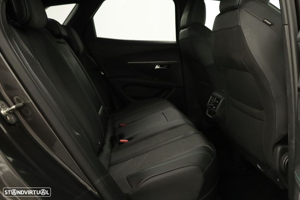 Peugeot 3008 1.6 Hybrid Allure Pack e-EAT8 - 24