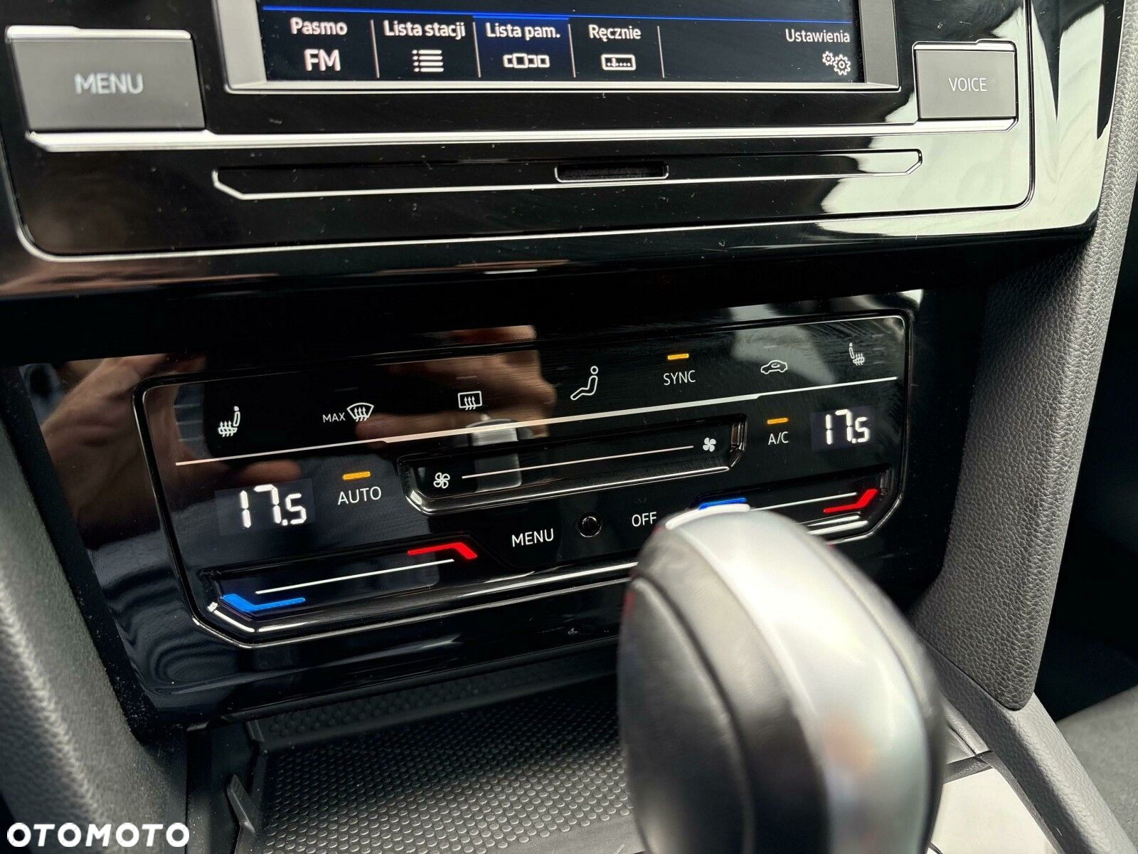 Volkswagen Passat 2.0 TSI Elegance DSG - 24