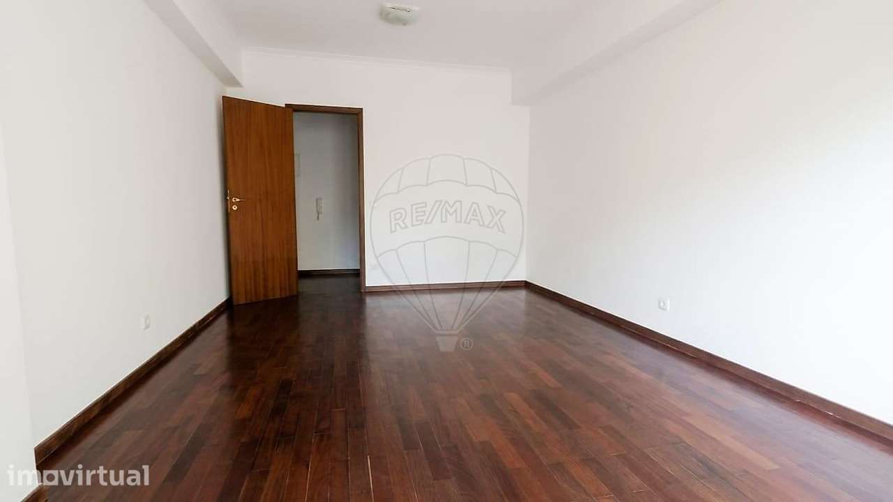 Apartamento T2 para arrendamento - Grande imagem: 3/12