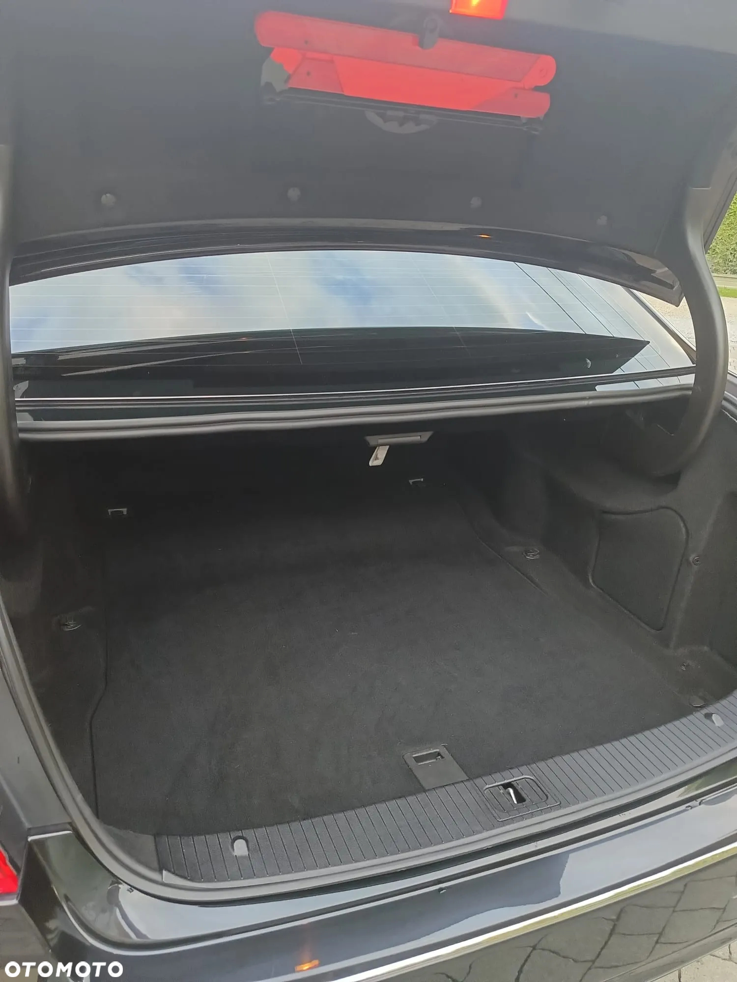Mercedes-Benz Klasa E 220 CDI BlueEff Avantgarde - 7