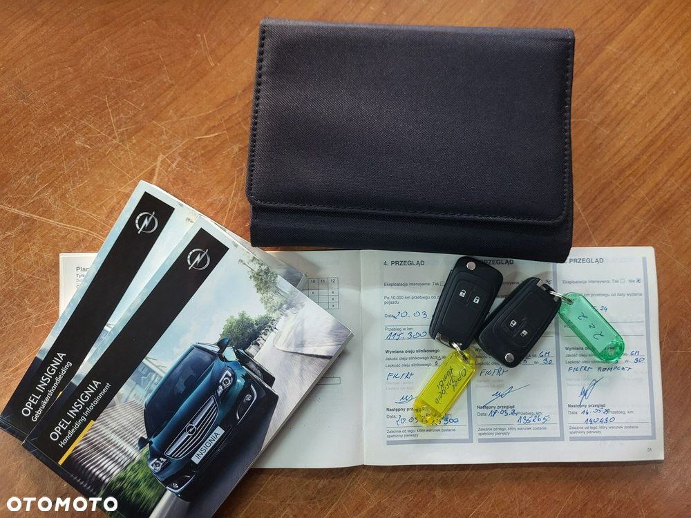 Opel Insignia - 36