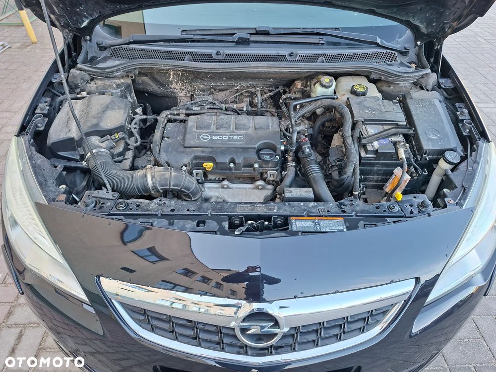 Opel Astra 1.4 Turbo - 19