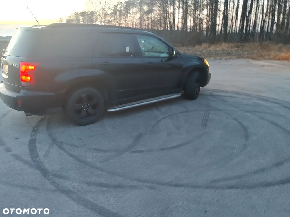 Suzuki XL7 - 14