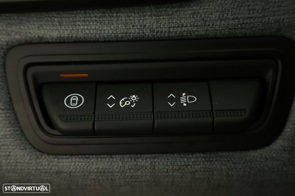 Renault Clio 1.0 TCe Evolution Bi-Fuel - 19